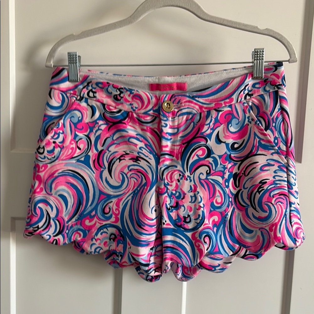 Lilly Pulitzer Buttercup Shorts EUC Size 4